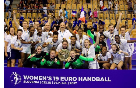 Les U19 filles championne du monde !! 
